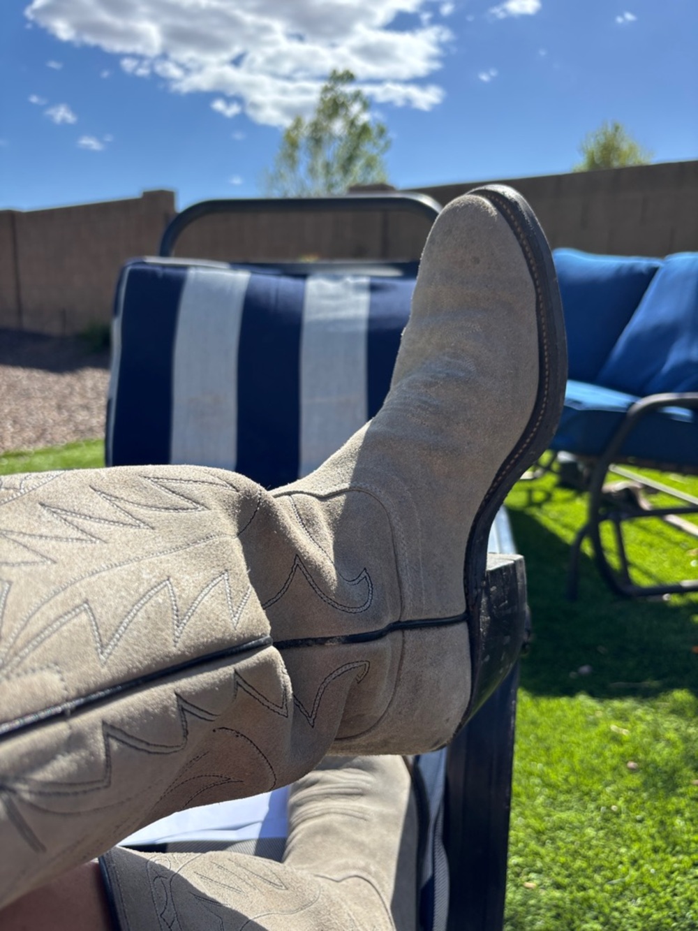 Olathe vintage suede boots